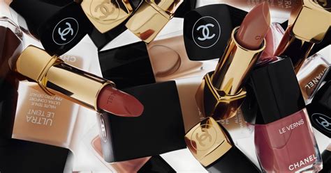 chanel makeup collection fall 2019|Chanel makeup collection january 2022.